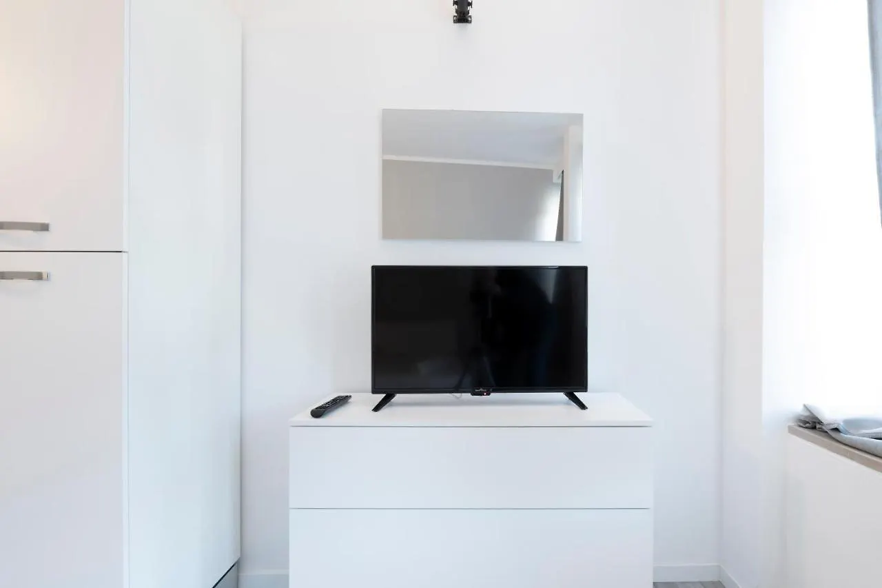 Central Station Studio By Flatscollection Apartamento Milão 0*,