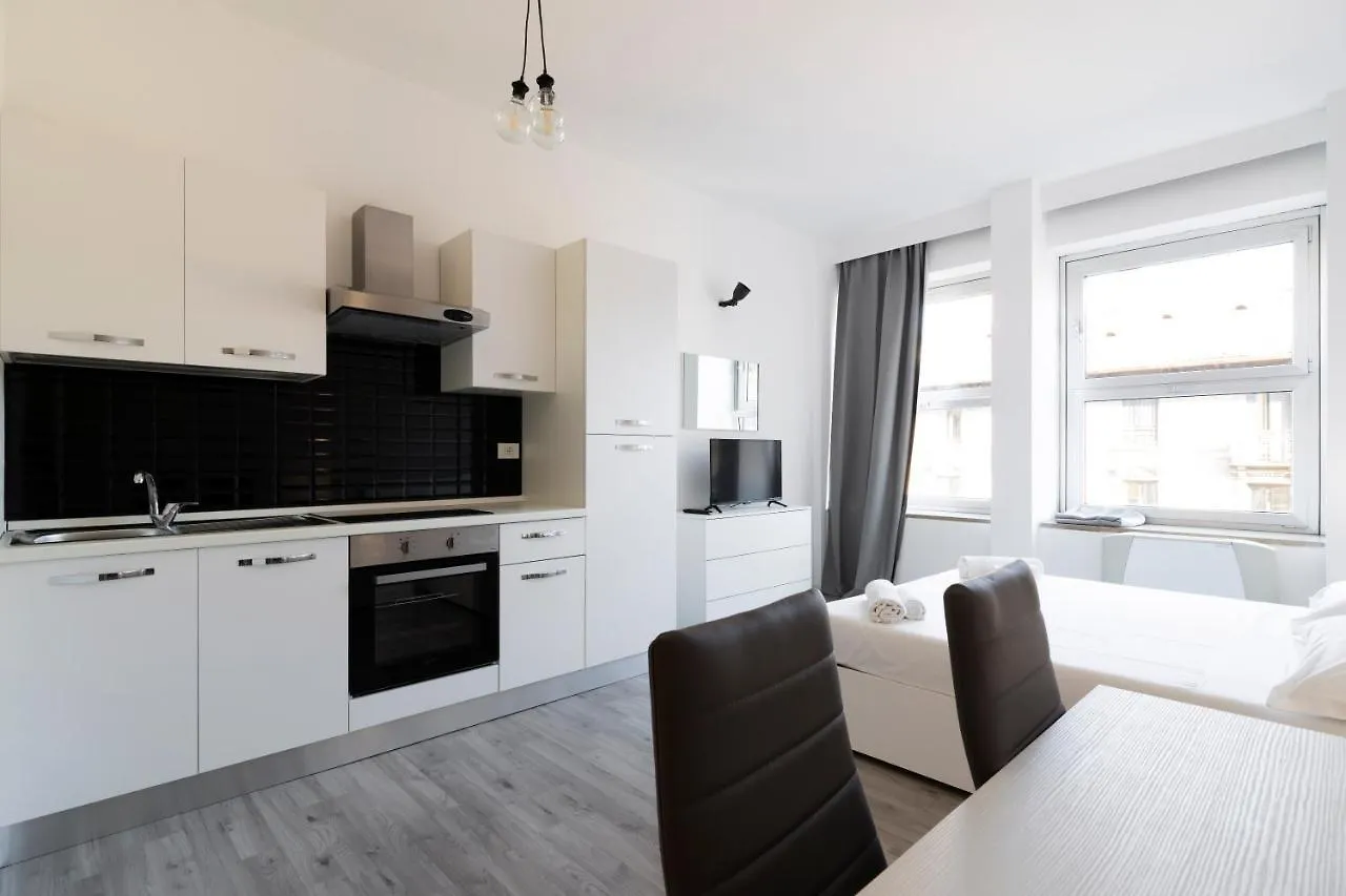 Central Station Studio By Flatscollection Apartamento Milão